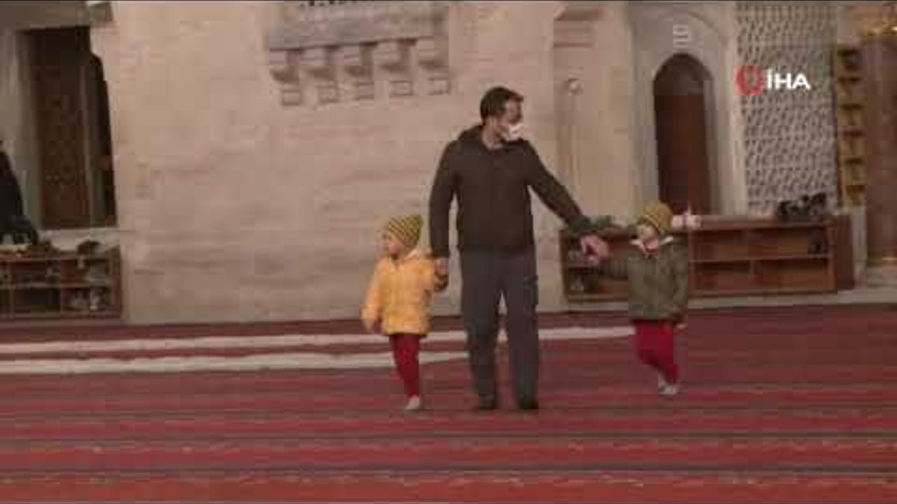 Kocatepe Camii’nde yeni yılın ilk namazı kılındı