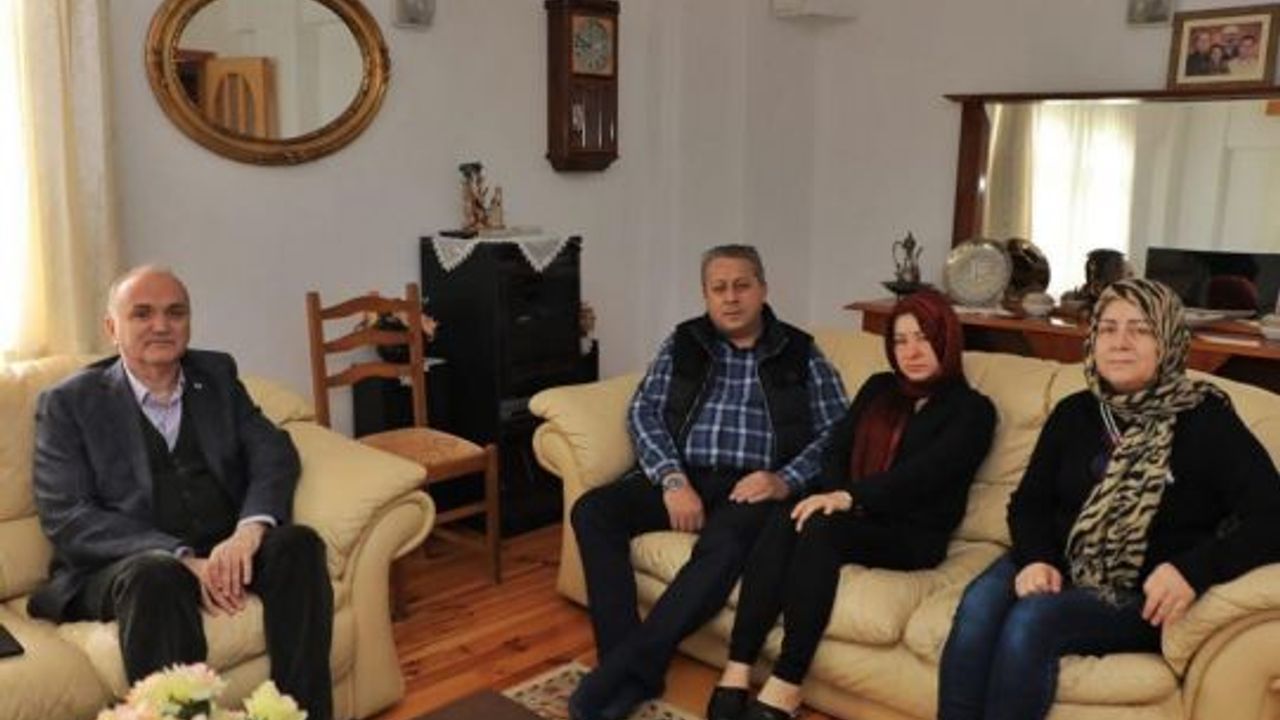 Başkan Özlü, iftar sofralarının misafiri oluyor