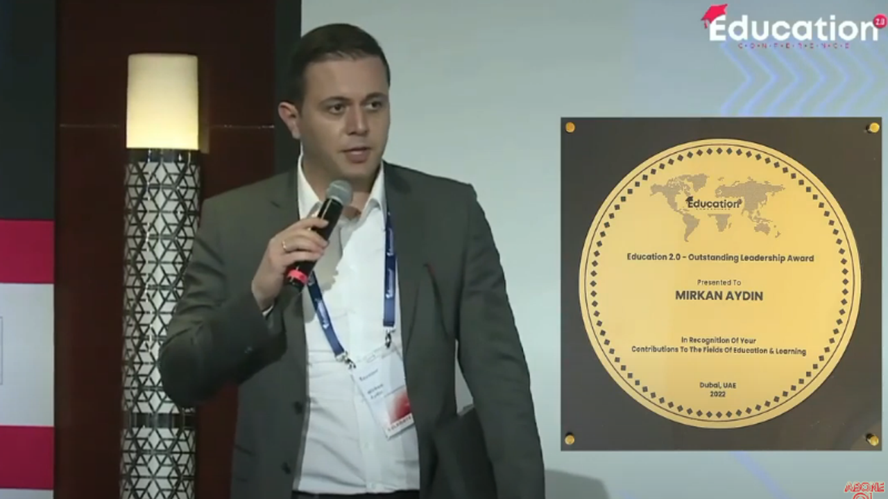 Nesibe Aydın Okulları'na Dubai'de International Education 2.0 konferansında Üstün Liderlik Ödülü