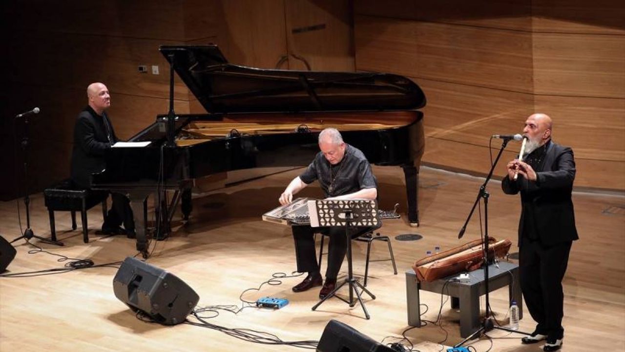 Kanun, ney ve piyano üçlüsü ''Tanini Trio'' Ankara'da müzikseverlerle buluştu