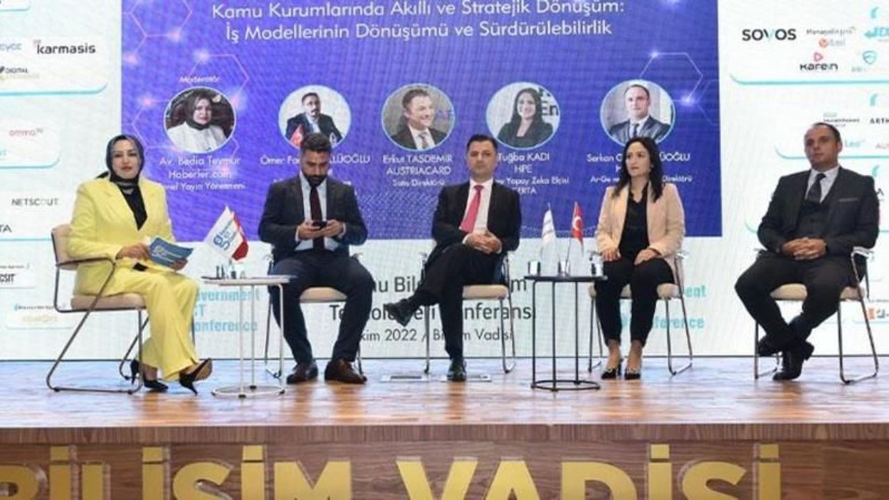 Av. Bedia Teymur'un moderatörlüğünde Gebze Bilişim Vadisi'nde Kamu Bilgi ve İletişim Teknolojileri Konferansı düzenlendi