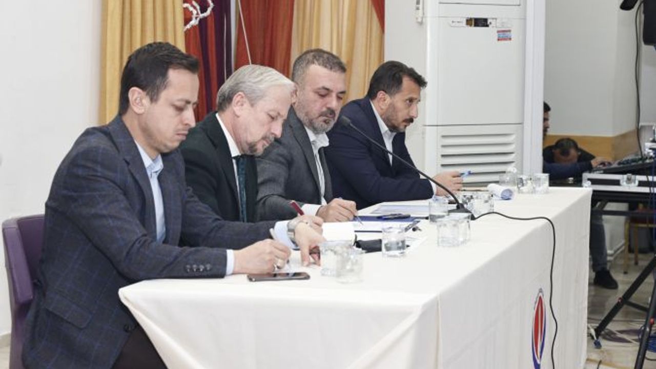 MAHALLE MECLİSİ TOPLANTILARINDA VATANDAŞTAN BAŞKAN ERCAN’A TEŞEKKÜR