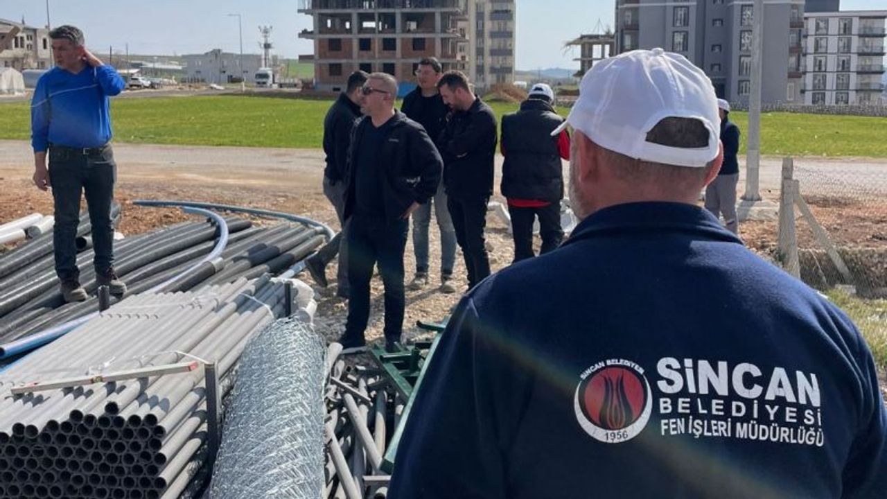 Sincan Belediye Başkanı Murat Ercan "Adıyaman'a 200 adet konteyner kent kuruyoruz"