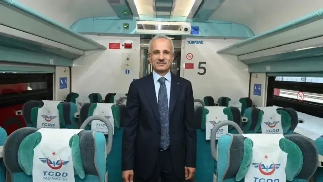 Bakan Uraloğlu Duyurdu: Öğretmenlere Müjde!