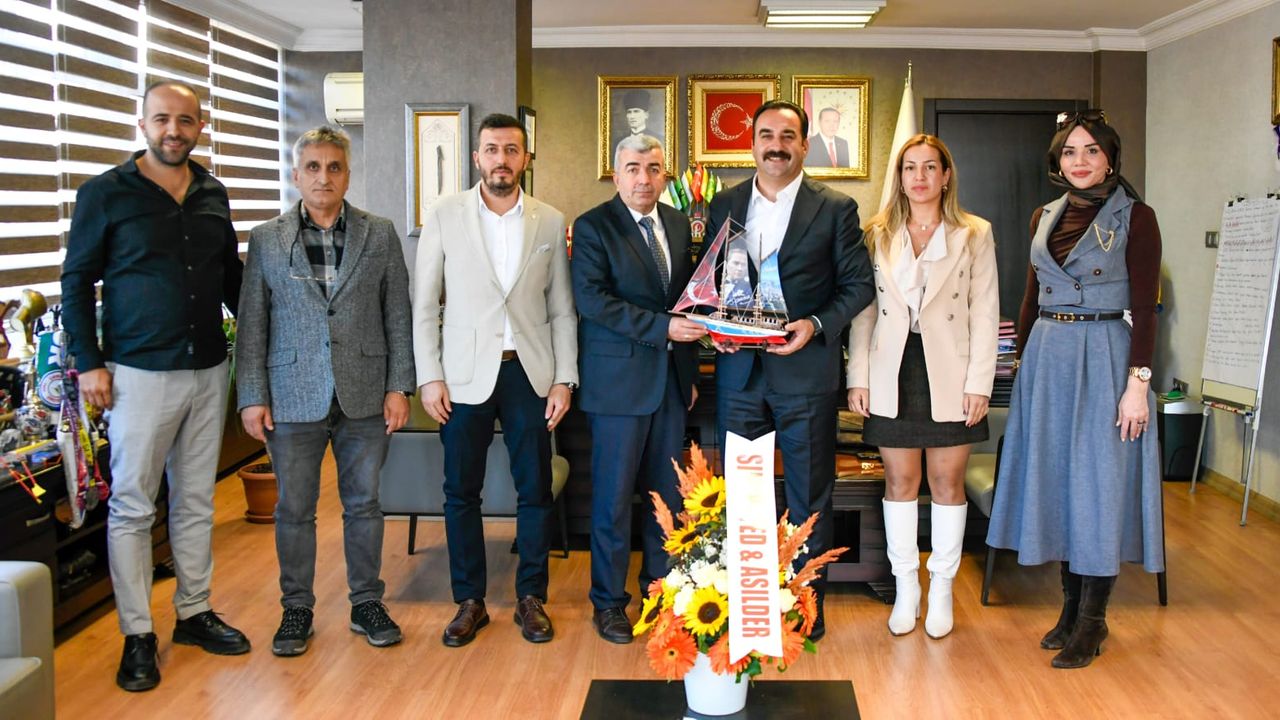 Sinoplular Federasyonu Ankara Gençlik ve Spor İl Müdürü Mustafa Çelik’i ziyaret etti