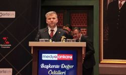 Medya Ankara'dan ÖNDER İmam Hatipliler Derneği Başkanı Uğur  Korkmaz'a Başarı ödülü