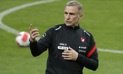 Stefan Kuntz'dan olay hareket 