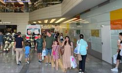 Ankara Ankamall AVM'de bomba paniği. Vatandaşlar boşaltıldı