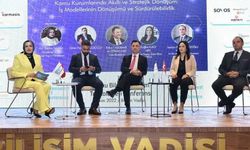 Av. Bedia Teymur'un moderatörlüğünde Gebze Bilişim Vadisi'nde Kamu Bilgi ve İletişim Teknolojileri Konferansı düzenlendi
