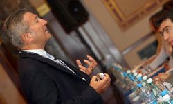 Prof. Dr. Acar Baltaş kimdir? Prof. Dr. Acar Baltaş kiminle evli? Prof. Dr. Acar Baltaş nereli?