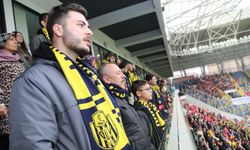 Gölbaşı Belediyesi’nden Depremzede Vatandaşlara Ankaragücü Maçı Etkinliği