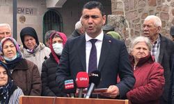 Emrah Uslu Hüseyin Gazi Türbesinde büyük destekle AK Parti Milletvekili aday adaylığını açıkladı