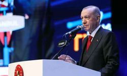 Cumhurbaşkanı Erdoğan: "Sanatçıların üzerine mahalle baskısı kurarak sindirmeye çalıştılar"