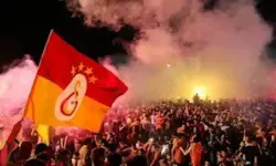 Galatasaray’ın şampiyonluk kutlamalarında döner bıçaklı kavga