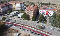 Cumhuriyetin yüzüncü yılında dünya rekoru: Haymana'nın 4447 metrelik bayrak yürüyüşü!
