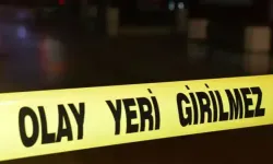 Ankara'da camiden çıkan yaşlı adama karşıya geçerken otomobil çarptı!