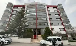 Ankara'da aile faciası: Cinnet geçiren koca, karısını öldürüp oğlunu ağır yaraladı!