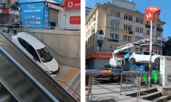 Ankara'da Kontrolden Çıkan Otomobil Metro İstasyonuna Düştü