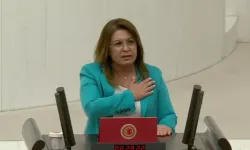 Kürsüde Rahatsızlandı Hastaneye Kaldırıldı!
