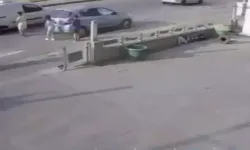 Ankara'da Aniden Yola Atlayan Çocuğa Otomobil Çarptı!