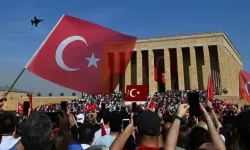 29 Ekim Cumhuriyet Bayramı'nda Anıtkabir'de Ziyaretçi Rekoru Kırıldı!