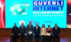 Ankara 'da “Güvenli İnternet Kullanımı” Paneli Düzenlendi