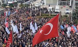 Ankara'da CHP genel merkezi önünde protesto!