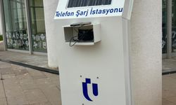 Uşak Üniversitesi'nde yenilenebilir dokunuş: Öğrencilerden güneş enerjili proje