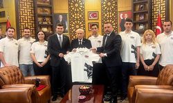 Türk gençliği gökyüzüne mühür vuruyor: Yerli İHA “TÜRKHAN” ABD’de Türkiye’yi temsil edecek