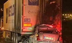 Ankara’da tıra arkadan çarpan otomobilin sürücüsü hayatını kaybetti