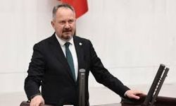 Ak Parti Tekirdağ Milletvekili Mestan Özcan, Çorlu’da düzenlediği yemekte basın mensuplarıyla bir araya gelerek milletve