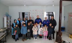 TDV kış yardımlarıyla ülke genelinde yürekleri ısıtıyor