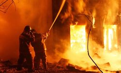 Ankara'da Korkutan Fabrika Yangını: 35 Çalışan Son Anda Tahliye Edildi!