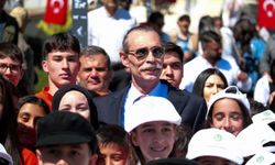 Etimesgut’ta 19 Mayıs Coşkusu: Emre Aydın ve Madrigal Sahne Alacak!