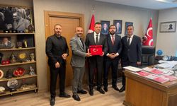 Mamak Müteahhitler Derneği’nden MHP Genel Merkezi’ne Ziyaret