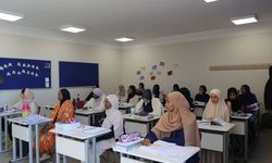 TDV, Diyanet Bursları’yla Yurt içi ve 114 Ülkeden Binlerce Öğrenciye Destek Oluyor