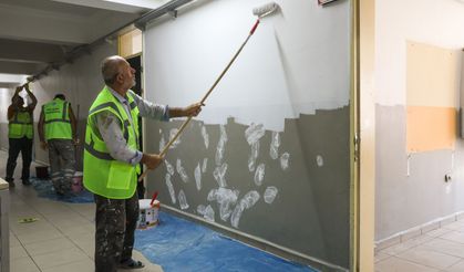 Etimesgut Belediyesi’nden eğitime büyük destek: İlçedeki okullarda kapsamlı tadilat