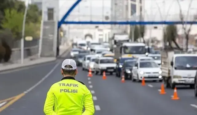 Emniyet Genel Müdürlüğü duyurdu: Ankara'da yarın bu yollar trafiğe kapatılacak