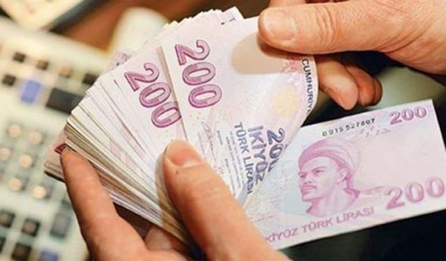 Memur ve emekliye üç farklı zam senaryosu!