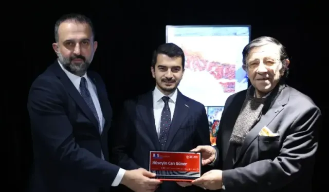 Başkan Güner Ankara Kent Konseyi sergisine katıldı