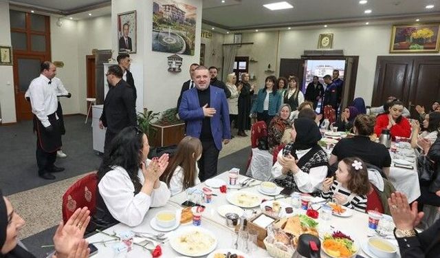 Sincan Belediyesi’nden kadın esnafa özel iftar programı