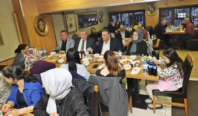 ANKESOB ailesi iftar programında buluştu