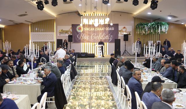 Sincan Belediye Başkanı Murat Ercan, çiftçilerle iftar sofrasında bir araya geldi