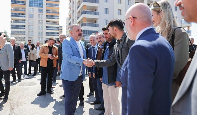 Sincan Belediye Başkanı Murat Ercan, Gökçek Mahallesi’nde vatandaşla buluştu