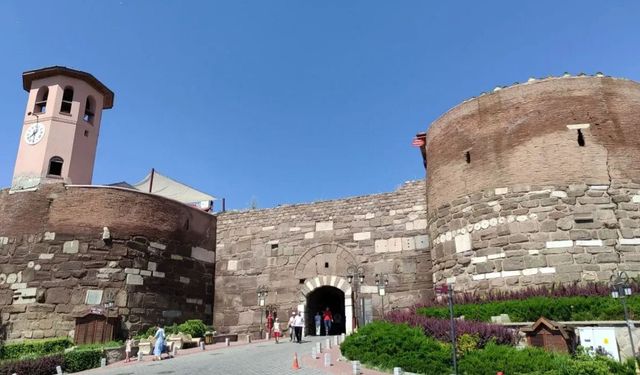 Ankara Kalesi'nde tarihi dönüşüm