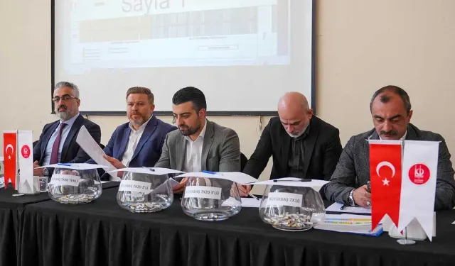Keçiören'de kurban pazarı satıcıları kura ile belirlendi