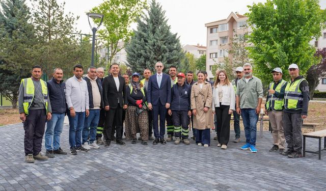 Yeni nesillere daha yeşil Etimesgut: Belediye Başkanı parkları denetledi