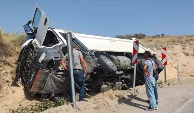 Beypazarı Saraycık Rampası’nda tanker devrildi: Muhtardan “artık yeter” tepkisi