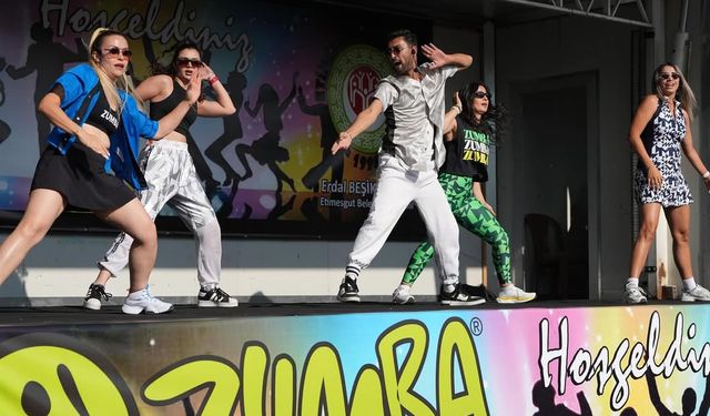 Etimesgut’ta Avrupa Hareketlilik Haftası coşkusu: Açık havada zumba etkinliği