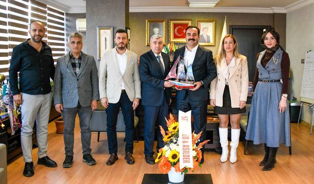 Sinoplular Federasyonu Ankara Gençlik ve Spor İl Müdürü Mustafa Çelik’i ziyaret etti